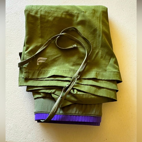 Fabletics Shorts ( mens) - Picture 4 of 4